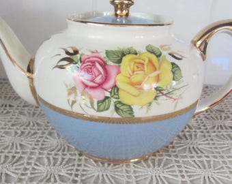 SADLER TEAPOT #2215 Yellow and Pink Roses Bottom Blue Band