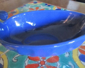 BAUER PICKLE DISH "Swirl" Dark Blue