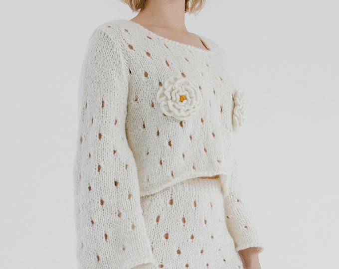 Featured listing image: Alpaca skirt with pullover clothing set - flower motives golden rosebuds