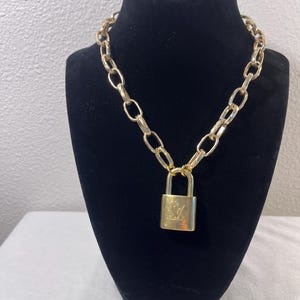Louis Vuitton LV Lock & Key on 16" Chain