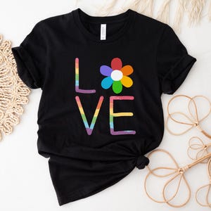 Rainbow T-Shirt Love Tee - Colorful Rainbow Flower Graphic, Inclusive Pride Shirt, LGBTQ+ Support, Unisex Love Rainbow Top