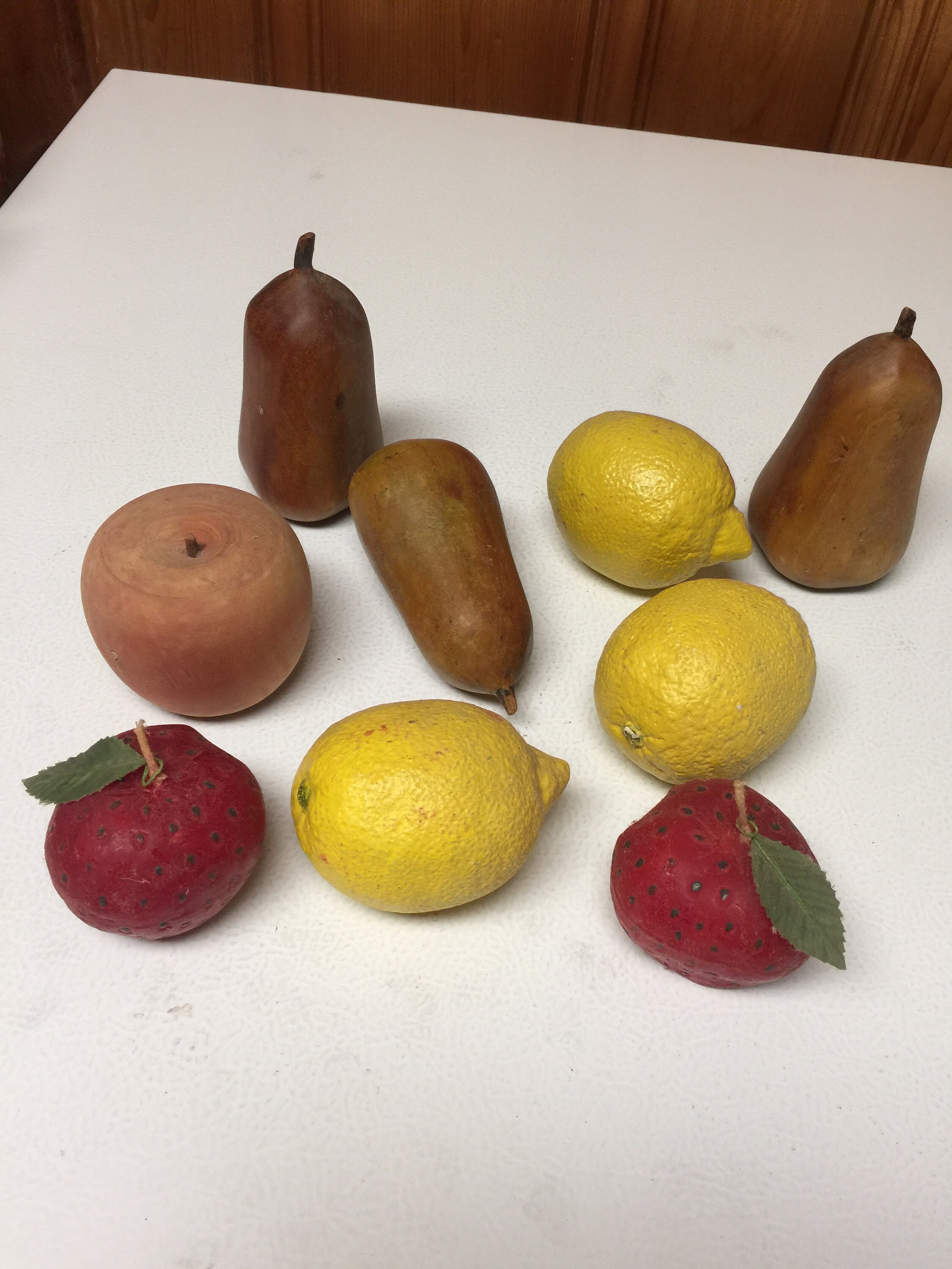 6 Bois Faux Fruits Artificiels 2 Bougies aux fraises Display Crafts