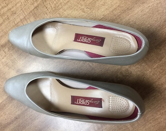 Taupe Pumps - Etsy