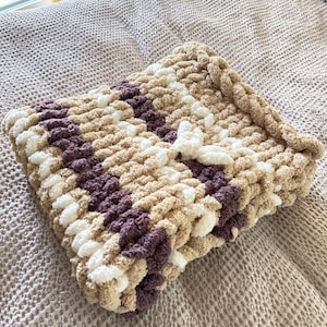 Baby Blanket, Chunky Blanket,  Hand Knit Blanket, Home decor, Gift idea