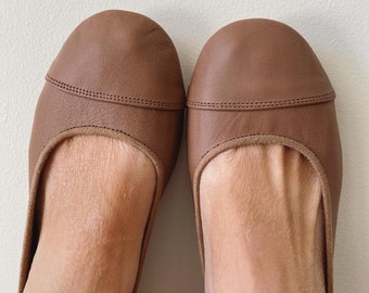 LUNAR. Latte flats / women shoes / leather flat shoes / women flats / Latte, brown leather flats. Available in different colours
