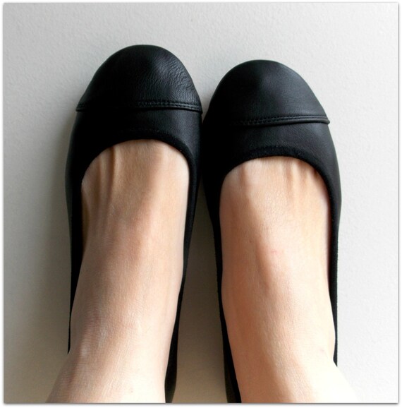 navy leather flat shoes