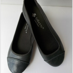 LUNAR. Grey flats / women shoes / leather flat shoes / women flats / Gunmetal grey leather flats. Available in different colours image 3