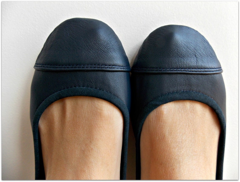 navy blue flat shoes