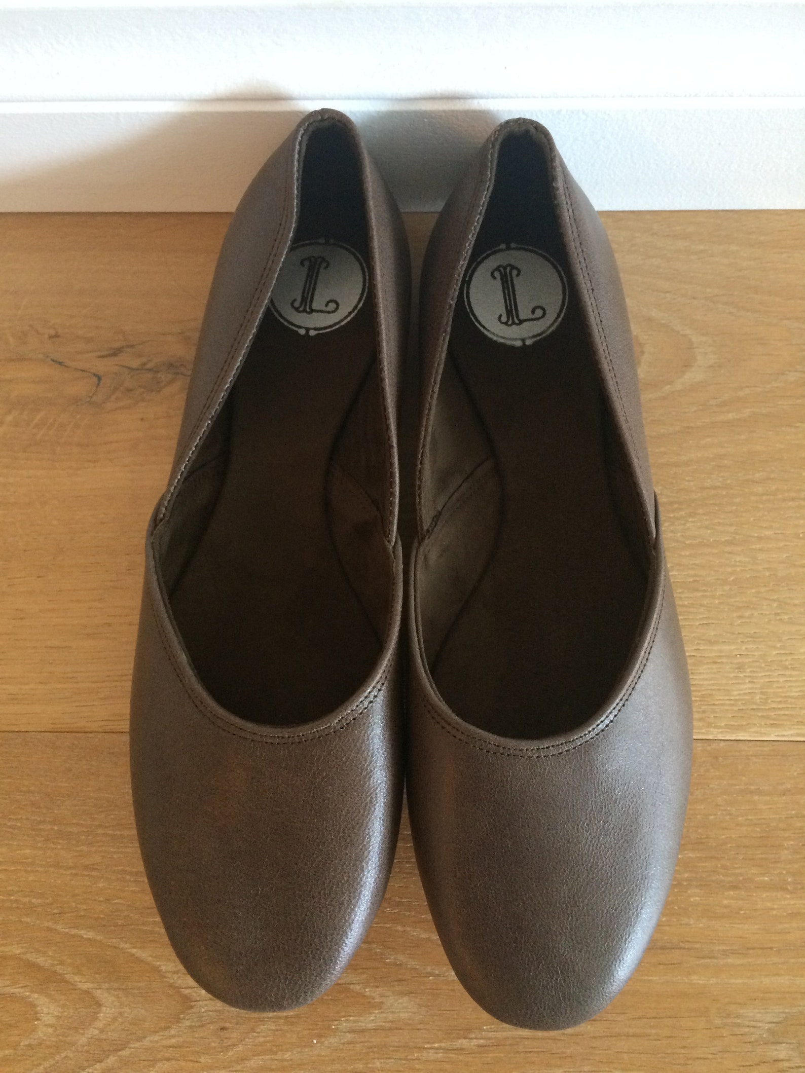 maya. aged brown leather ballet flats/ women's leather shoes/ brown flats. available in different colours & sizes