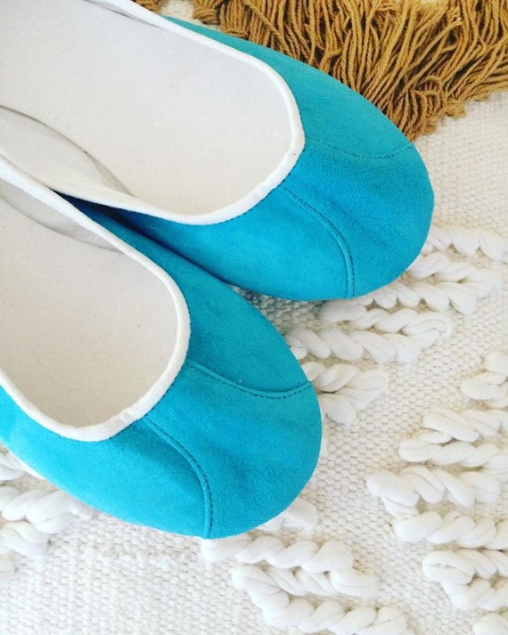 sky blue flat shoes