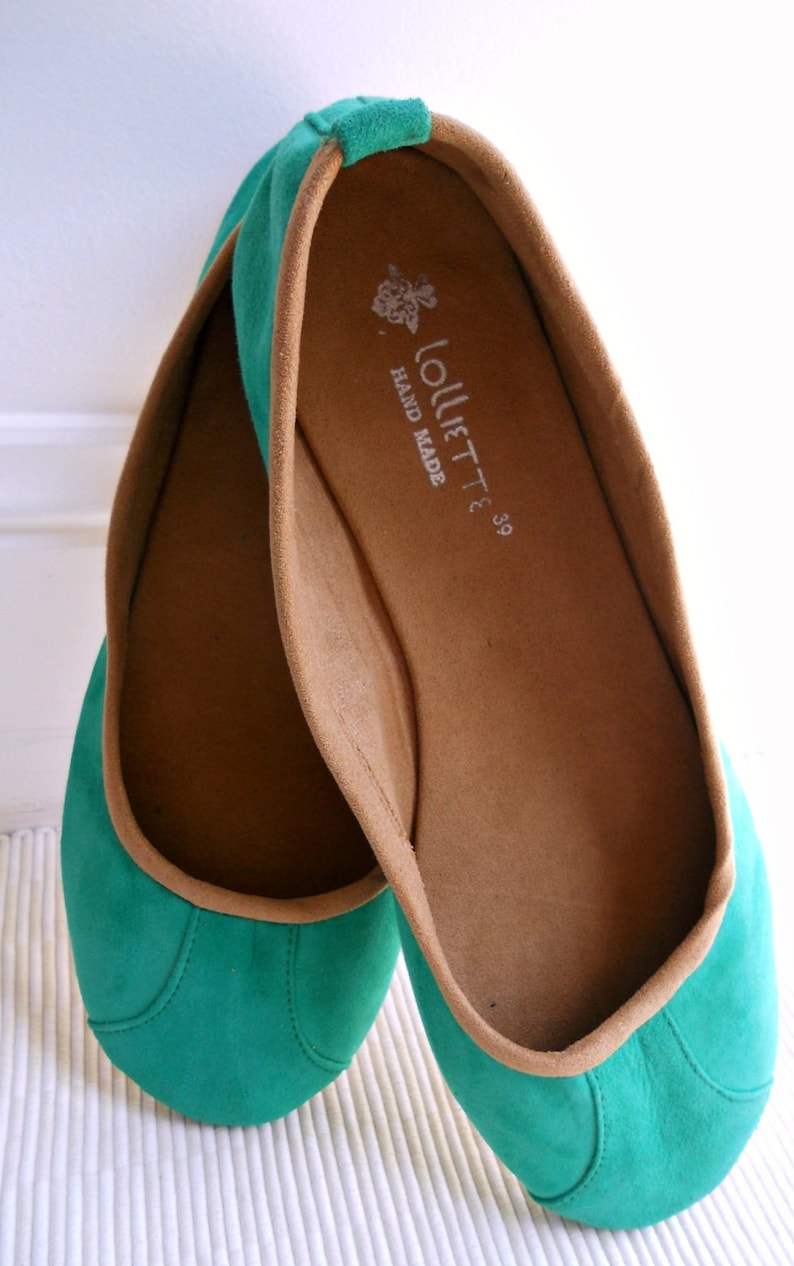 ISLANDER. Sea green flats / women shoes / leather flat shoes / women flats / Green suede flats. Available in different colours image 3