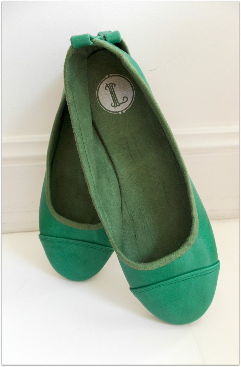 green women's flats