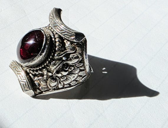 Vintage Bali Sterling Silver Garnet Ring: Handcra… - image 1