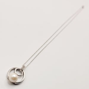 14k White Gold Pearl Necklace: Diamond Accent Bridal Jewelry