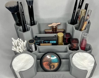 Custom Makeup Organizer: Brush Holder & Storage