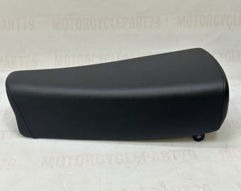 1979-1982 Honda CR125 CR125R CR 125 R Selle moto complète neuve avec bac en métal.