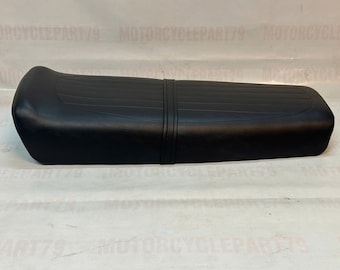 1977-1979 Suzuki GS750 GS 750 B C E classic style motorcycle seat.