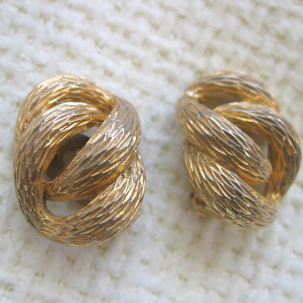 Vintage 1960's, Large Textured Gold Napier Earrings. Clip on. Hollywood glamour.