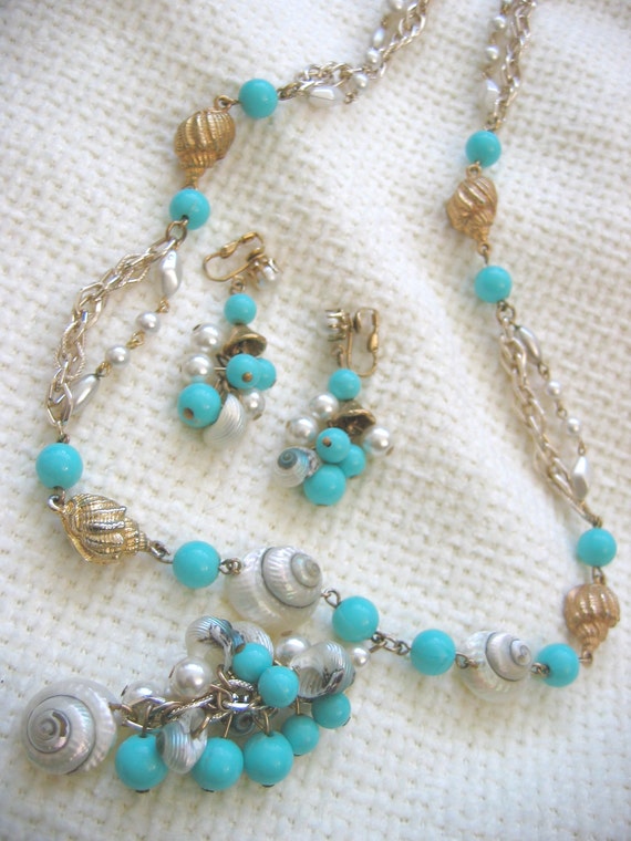 Vintage Real & Faux Necklace and Matching Earrings