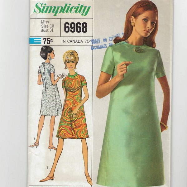 Vintage 60's Designer Dress sewing pattern.   Jackie O, Mad Men.  Simplicity.  Size 10.   No. 6968.