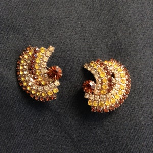 Vintage 1950&#39;s, Amber and gold rhinestone clip on Earrings.  Hollywood Glamour.