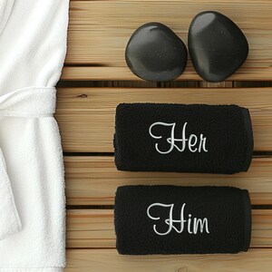 Towel Gift Set, His Hers Pack Of 2 100% Egyptian Cotton Hand Towel/ Bath Towel Set, Wedding Anniversary Gifts, Couple Customized Towel Gift