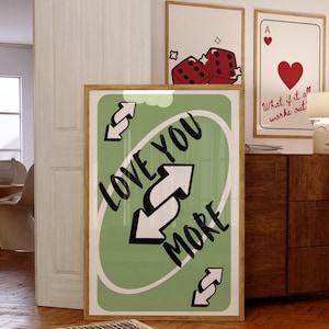 Impresión "Te amo más", póster de naipes retro, verde salvia imprimible, decoración romántica divertida para imprimir, arte de pared preppy, descarga instantánea