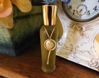 Vintage Que Sera Perfume Concentrated OIL Splash Studio Girl Hollywood CA 1964 FULL New Old Stock Glass Scent Fragrance 3/4 Fl Oz