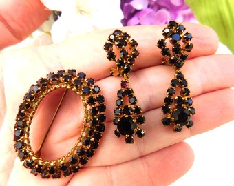Art Deco Austria Bohemian Garnet Red Glass Crystal Chandelier Earrings & Tiered Brooch Pin Set Antique Vintage Drop Dangle Clip Ons Signed