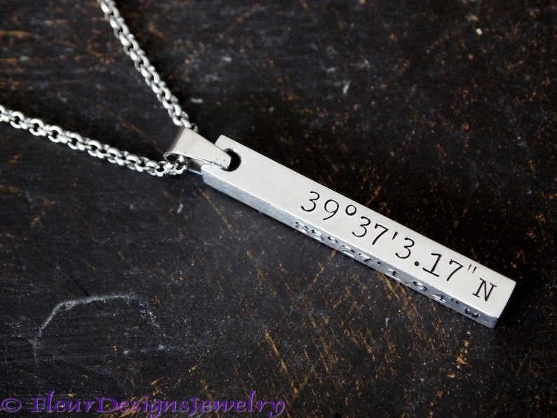 Custom Coordinates Necklace, Latitude/Longitude Necklace, 4 Sided Bar Custom Message Necklace Round Box 18"