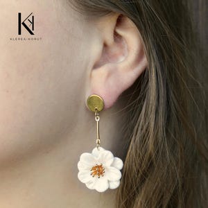 Flower Earrings I Polymer Clay Earrings I Polymer Clay Flower Earrings I Flower Jewelry I Polymer Clay Flower Jewelry I White Earrings