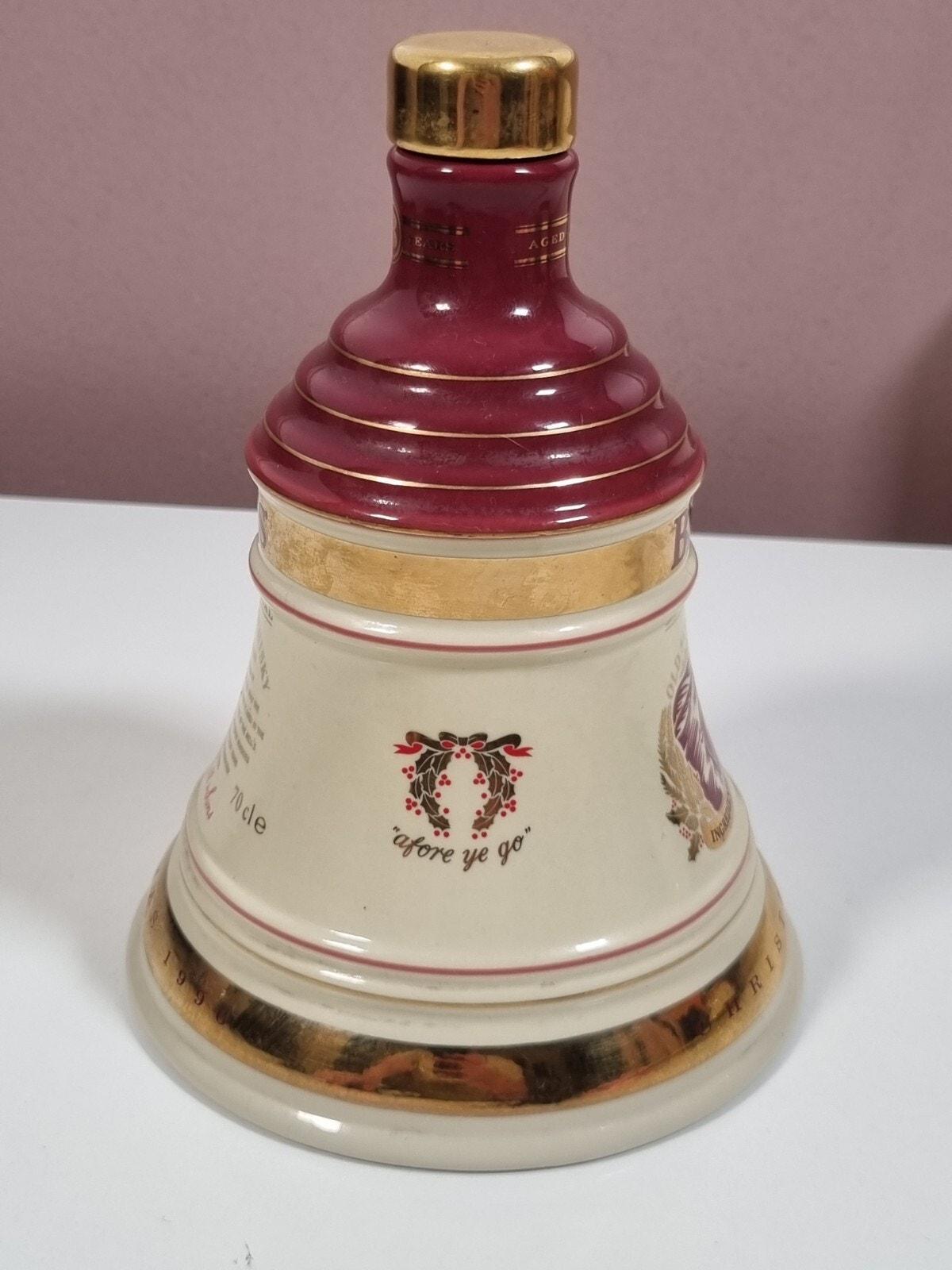 Vintage - Bell's Old Scotch Whisky Christmas 1996 Decanter Bottle