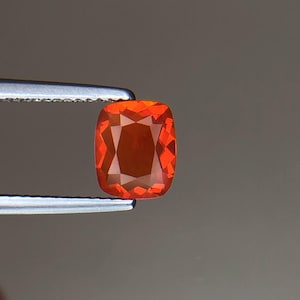 Vibrant Red Fire Opal - 0.99 Ct From Mexico