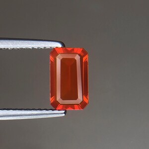 Vibrant Red Fire Opal - 0.99 Ct From Mexico