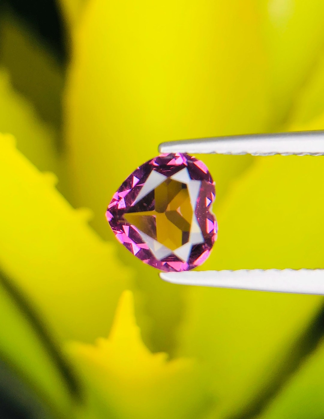 Rare Colorchange Spinel Gemstone UV Reactive Purple to Red Vietnam
