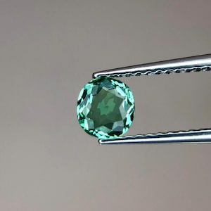 Stunning 0.49 ct Paraiba Tourmaline ( Mozambique ) - Certified Gemstone For Jewelry