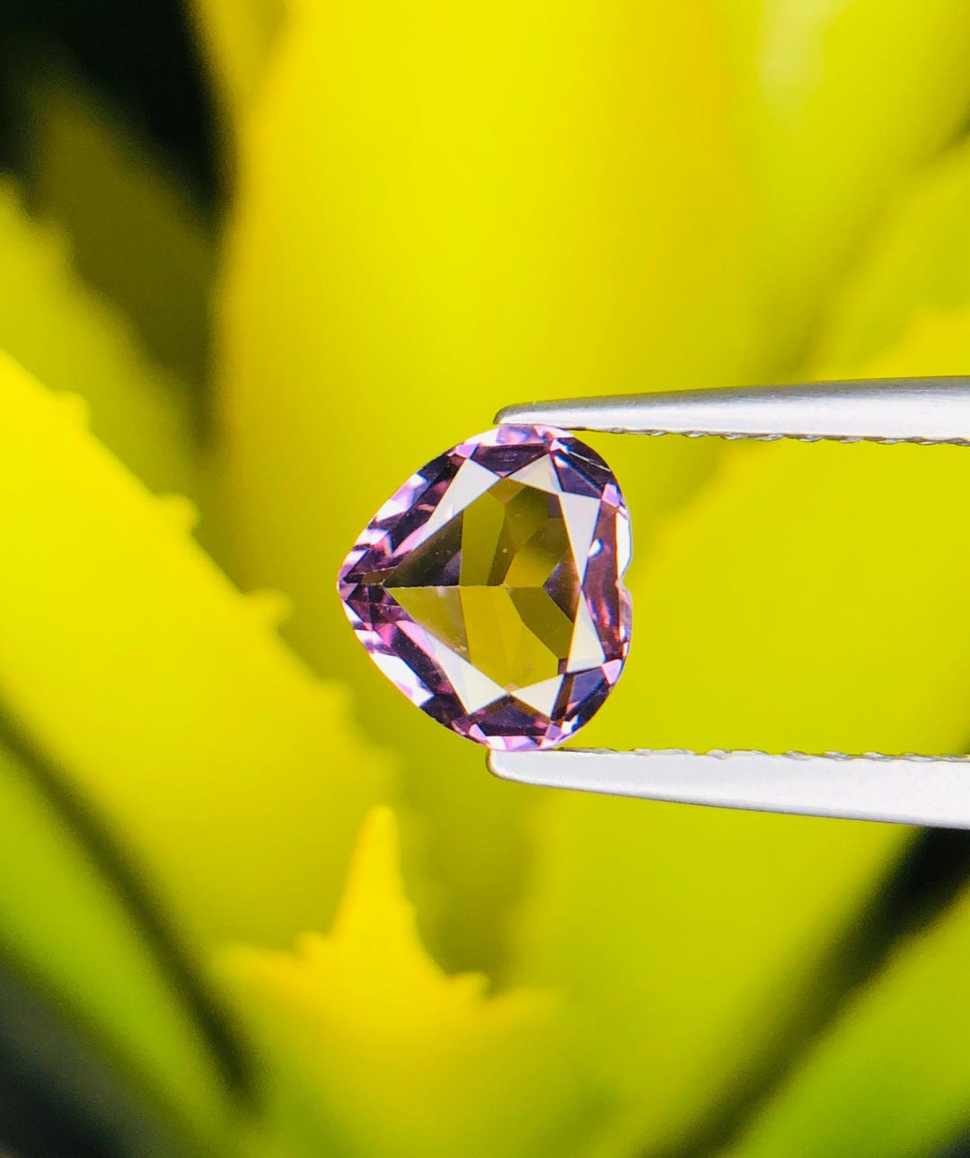 Rare Colorchange Spinel Gemstone UV Reactive Purple to Red Vietnam