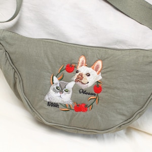 Personalisierte Haustier-Halbmondtasche, bestickte Haustier-Tasche, benutzerdefinierte Hundekatzen-Stickerei-Handtasche, Geschenk für Haustierbesitzer, Hundemama-Papa