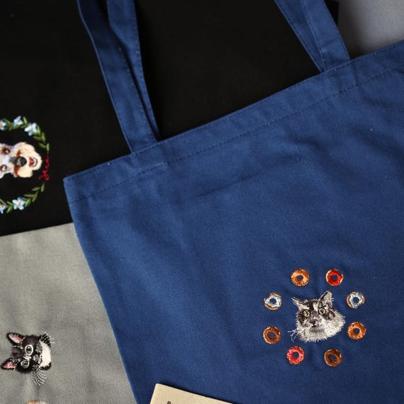 Custom Embroidered Pet Tote Bag, Personalized Pet Canvas Bag, Custom Dog Cat Embroidery Shoulder Bag, Gift For Pet Owner,Dog Mom Dad Gift