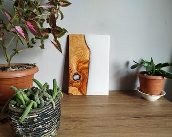 Olive Wood and Resin Cheese Board, Resin Cutting Board, Epoxy Resin Art, New Home Gift, Custom Charcuterie Board