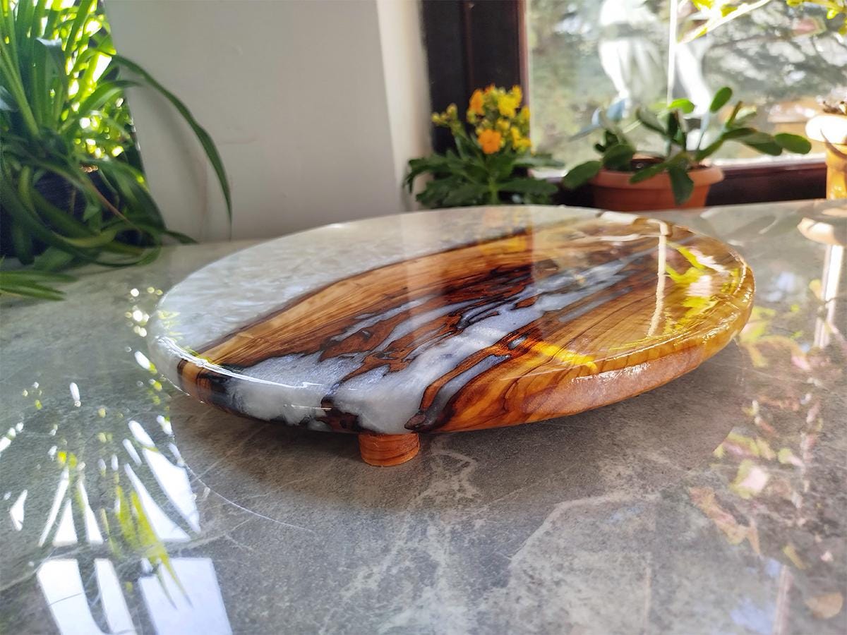 Olive Wood Charcuterie Board with leg, Cheese Board, Epoxy Resin Art, New Home Gift, Customized cutting board, Unique gift for her