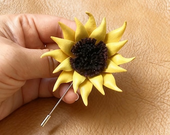 Broche de girasol de cuero, colgante para bolso con flor amarilla, accesorios para broches florales