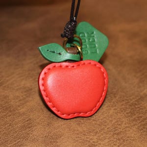 Leder Rot Apfel Taschenanhänger, handgemachte Obst Apfel Taschenanhänger, Obst Taschenanhänger Taschenanhänger, Leder Charm Geschenk