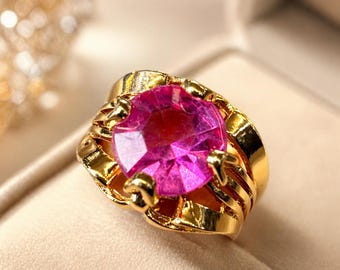 Vintage Style Gold Plated Ring Size 7 Pink Cubic Zirconia Statement Ring Bold Retro Style