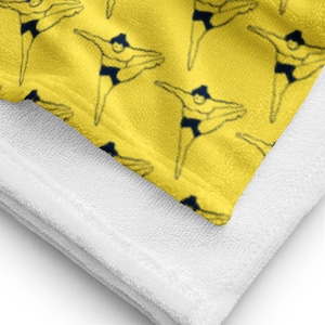 Kawaii Japanese Sumo Towel - Yellow