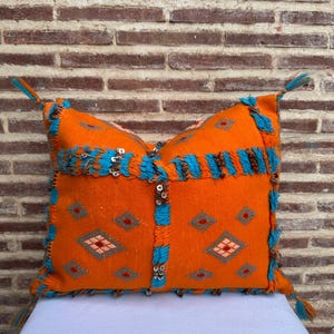 Handmade Moroccan Wool Pillow Cover: Vintage Kilim, Boho Decor