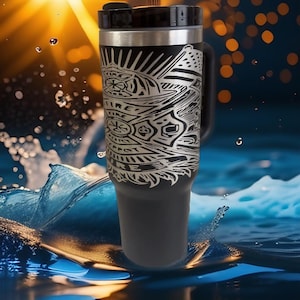 Personalisierter Becher mit Griff-Reisebecher mit benutzerdefiniertem Logo-Isolierter Becher Benutzerdefinierte Brautjungfer Vorschlag Geschenke für ihr Jahrestagsgeschenk