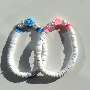 Cute floral bestie pink and blue bracelet set!  - Clay Bead Bracelet