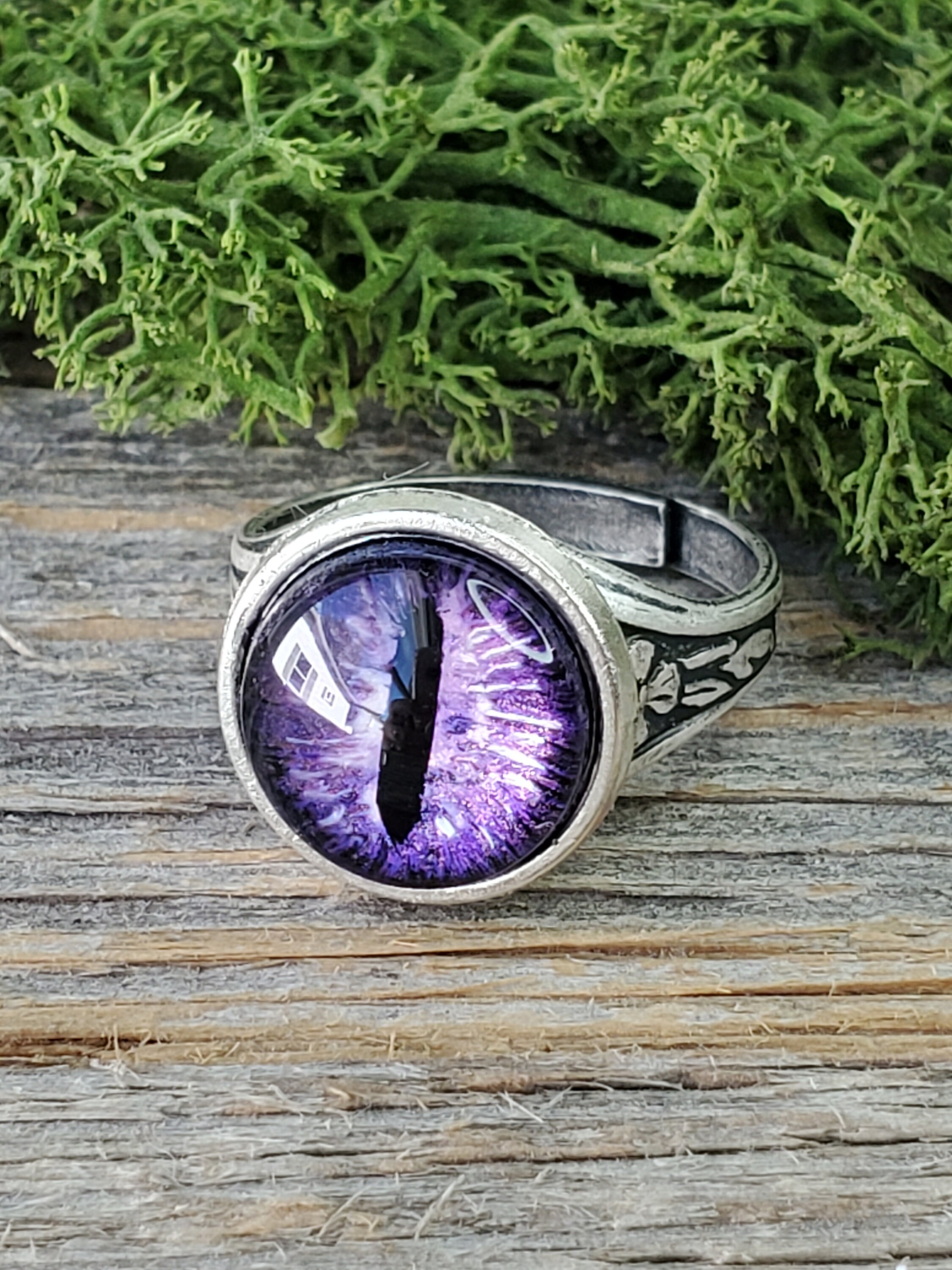 Dragon eye ring deals