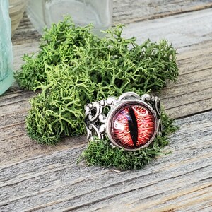 Bijoux Red Dragon Eye Ring Anneaux oculaires réglables Anneaux de dragon pour les femmes / hommes Charming Evil Attractive Ring Cadeau unique pour les hommes image 5